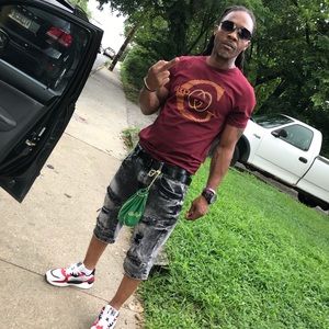 Meet your Posher, Donte